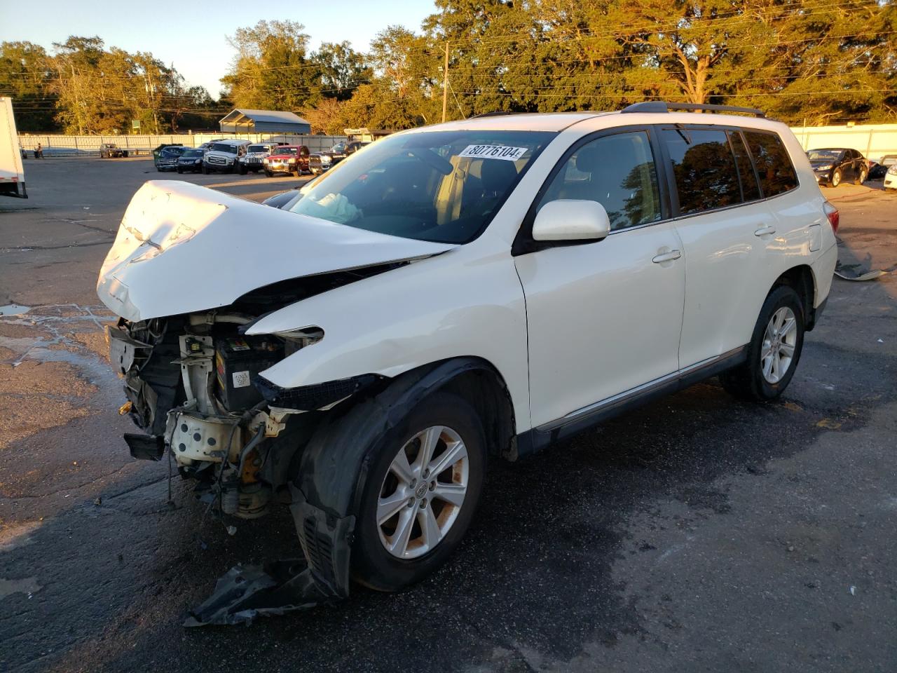 2012 Toyota Highlander - Image 1