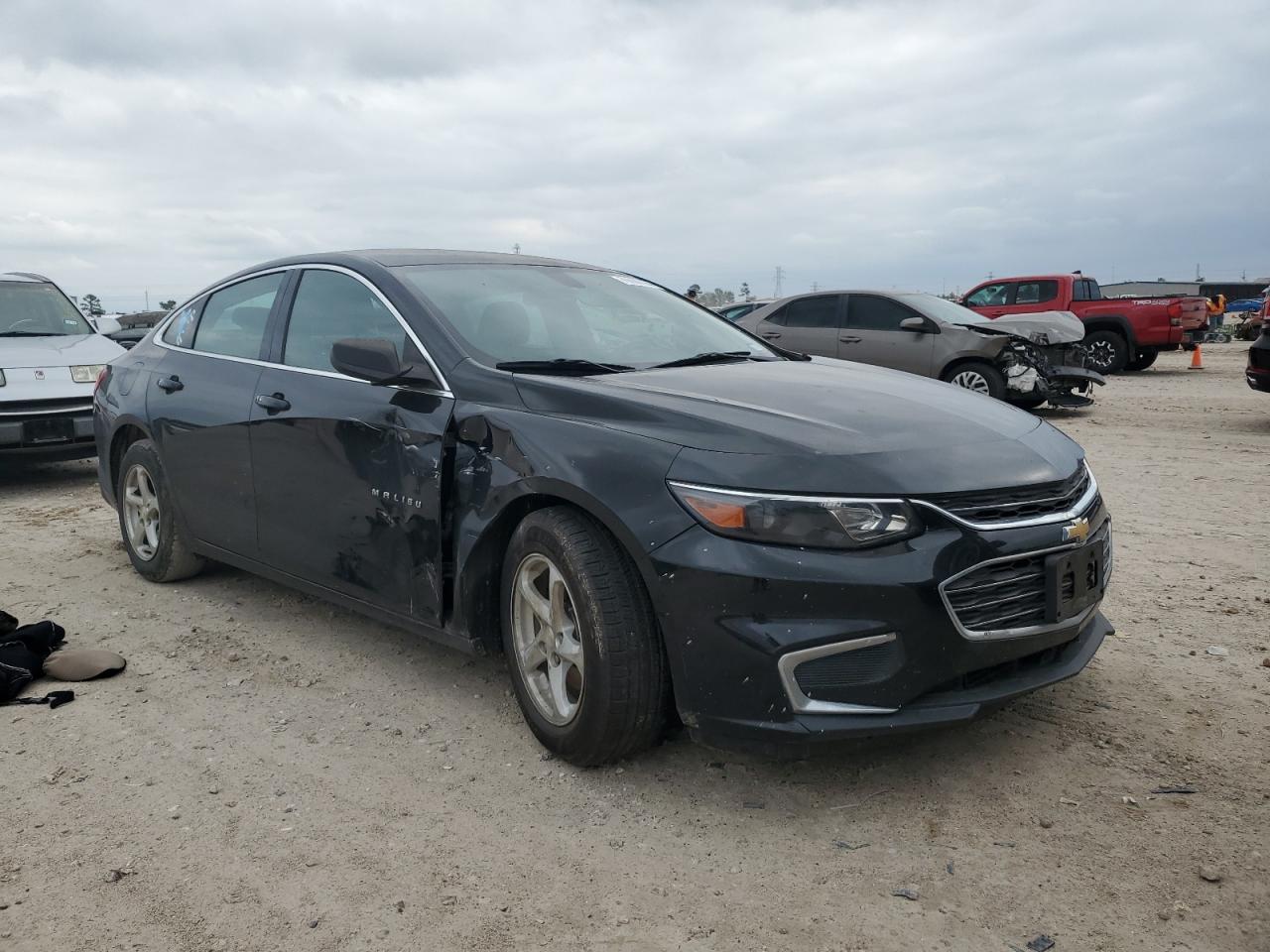 2016 Chevrolet Malibu - Image 4