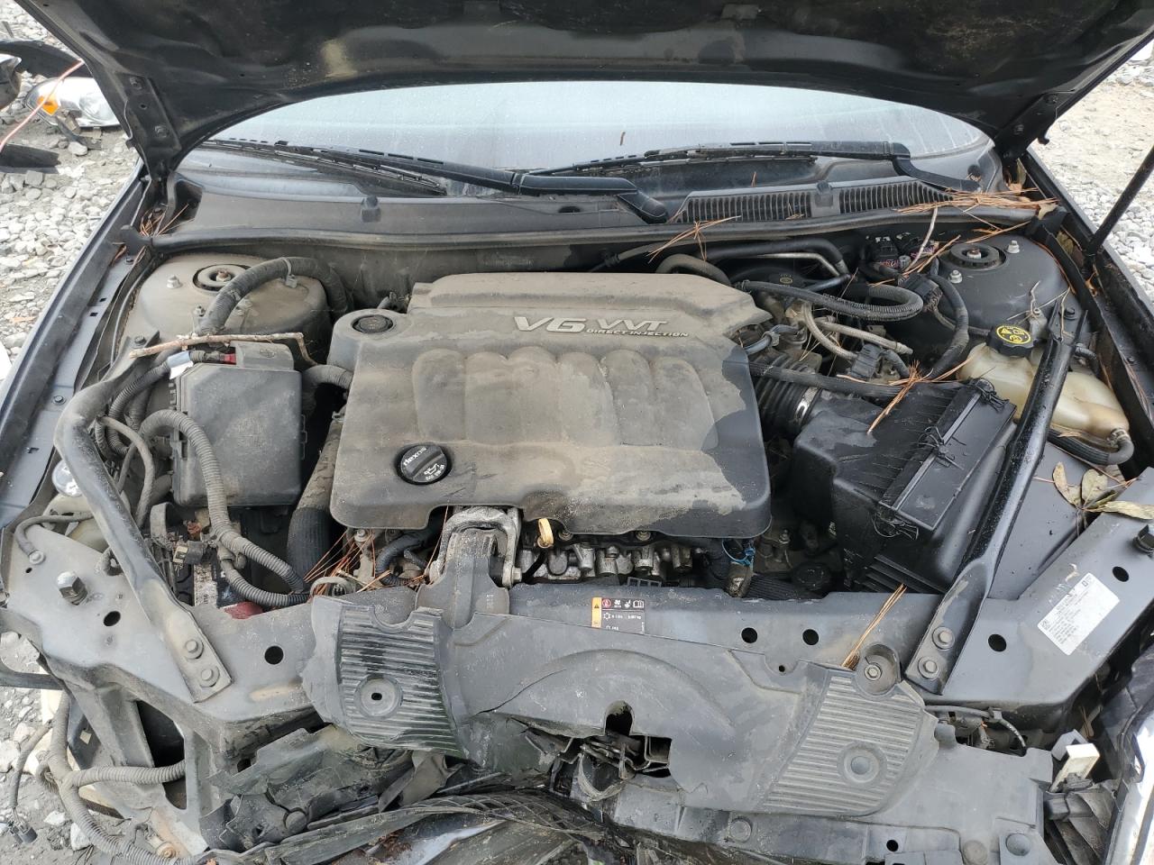 2016 Chevrolet Impala - Image 13
