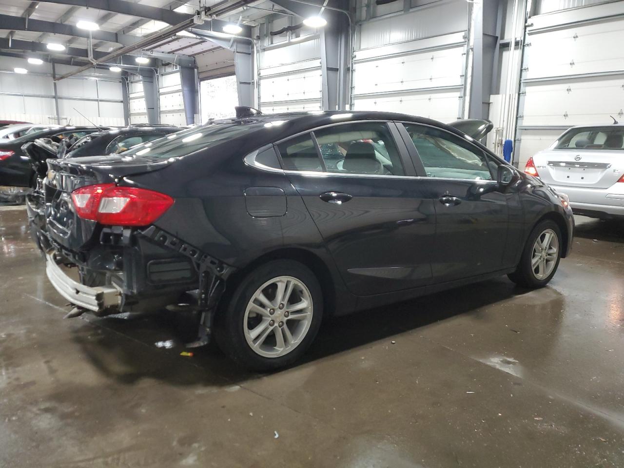 2017 Chevrolet Cruze - Image 3