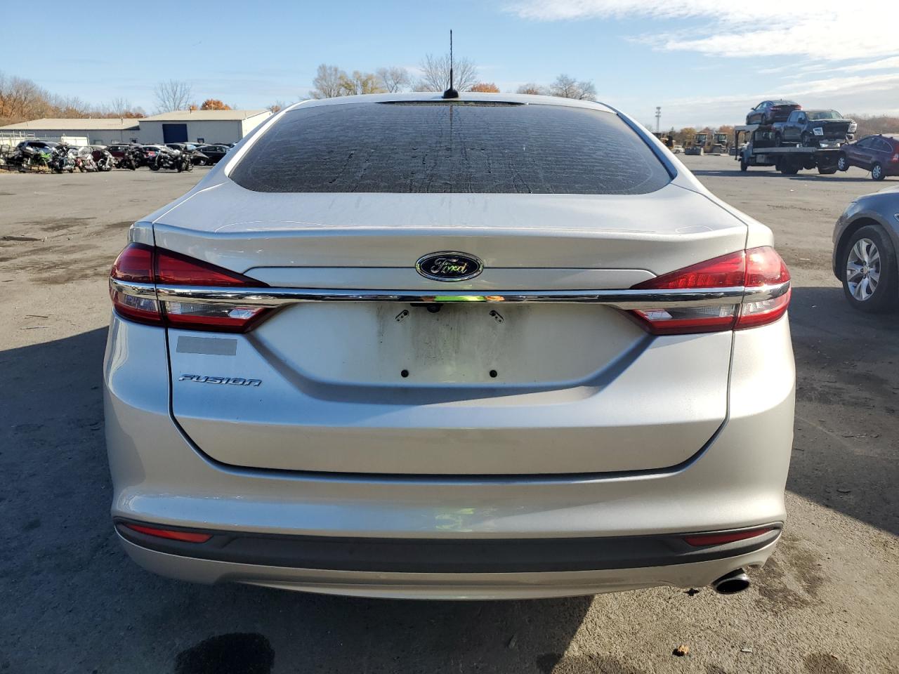 2018 Ford Fusion S VIN: 3FA6P0G76JR192377 Lot: 79298014