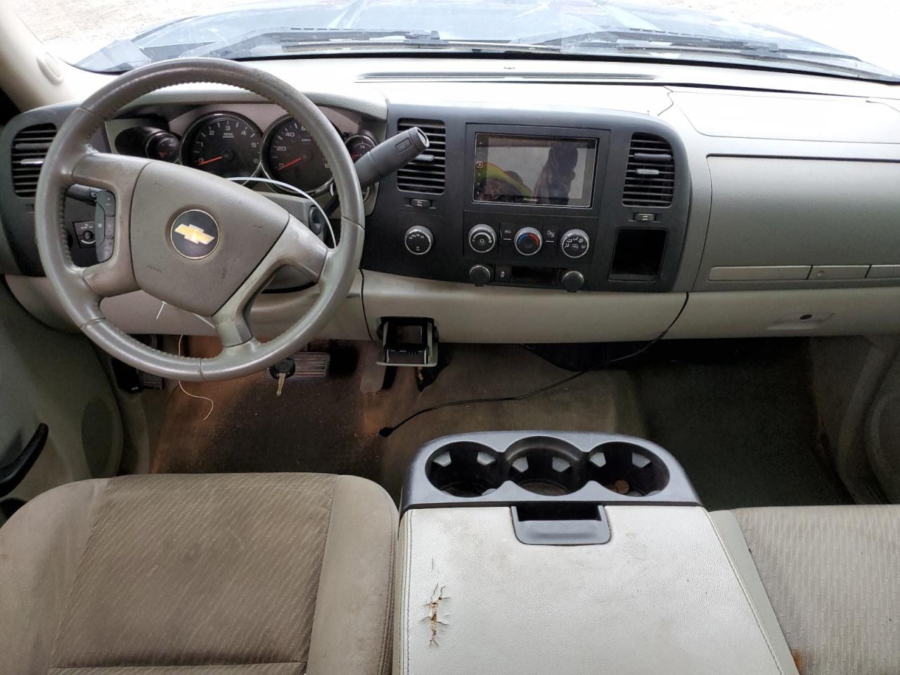 2012 Chevrolet Silverado - Image 8