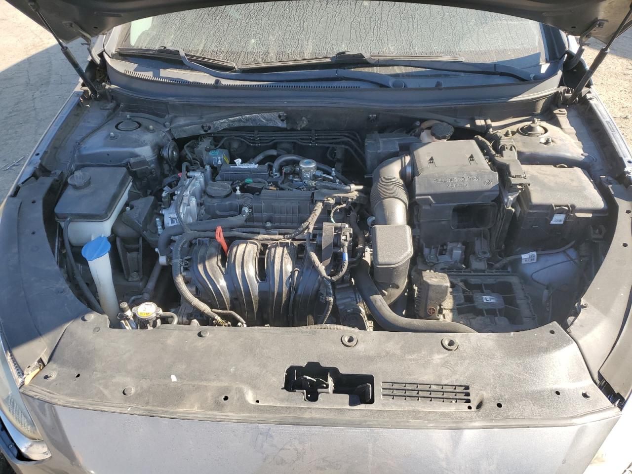 2018 Hyundai Sonata - Image 13