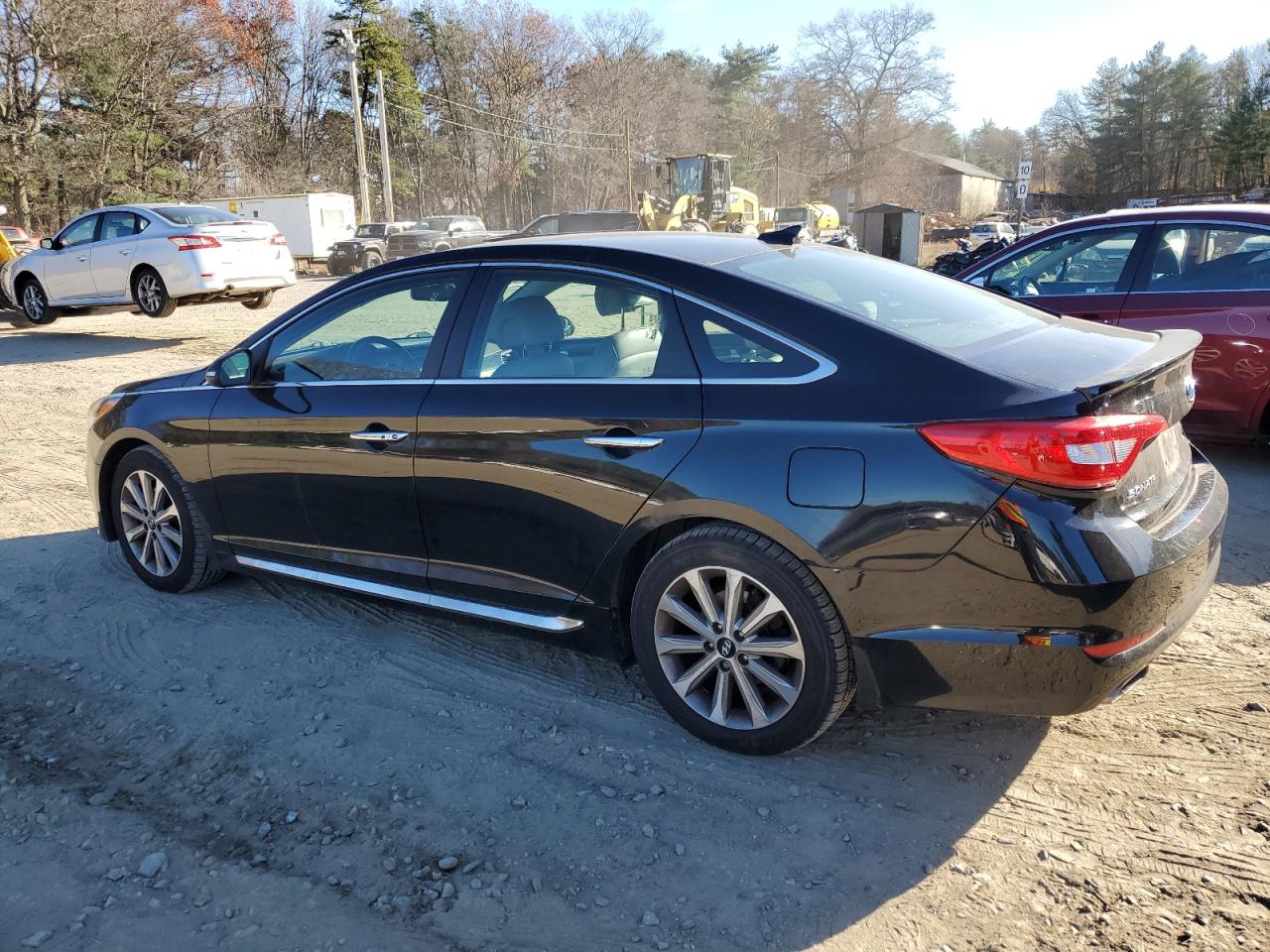 2016 Hyundai Sonata - Image 2