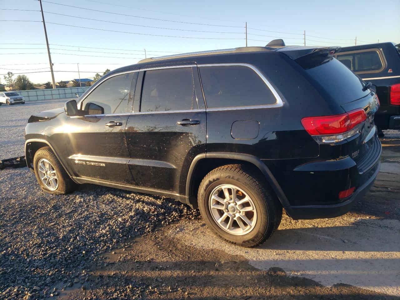 2019 Jeep Grand Cherokee - Image 2