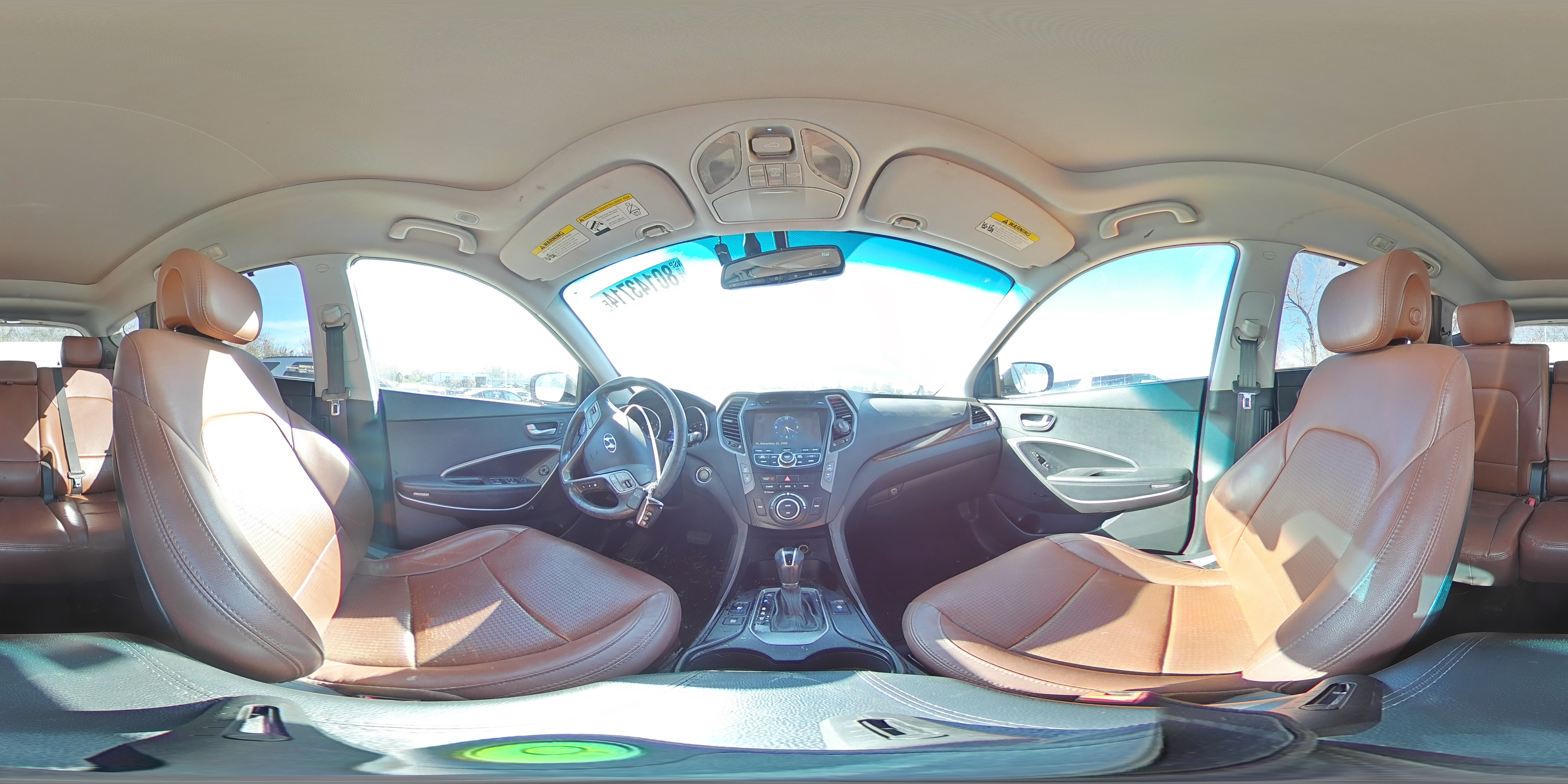 2015 Hyundai Santa Fe - Image 14
