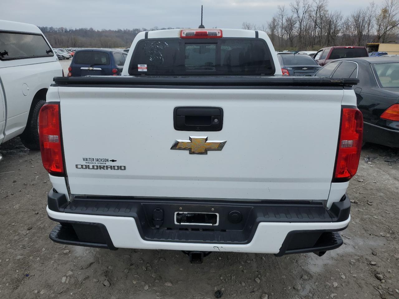 VIN 1GCPTDE14G1223516 2016 CHEVROLET COLORADO no.6