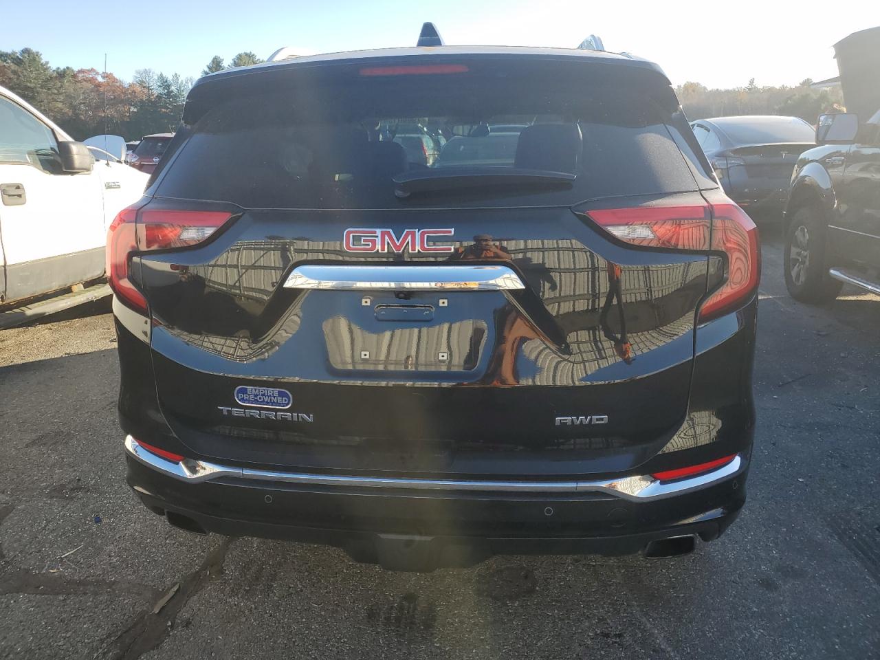 2019 GMC Terrain - Image 6