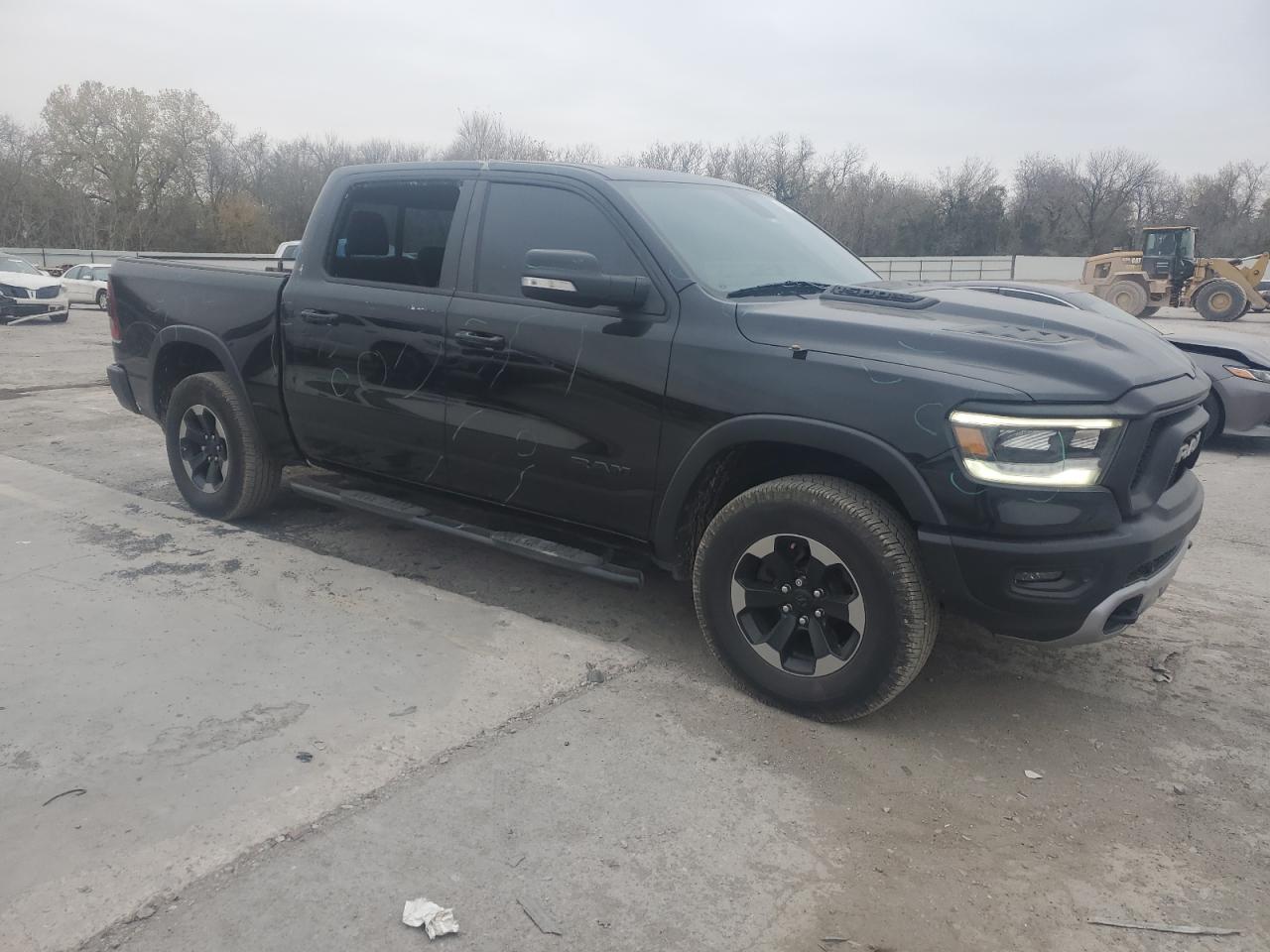 VIN 1C6SRFLT9KN923792 2019 RAM 1500 no.4