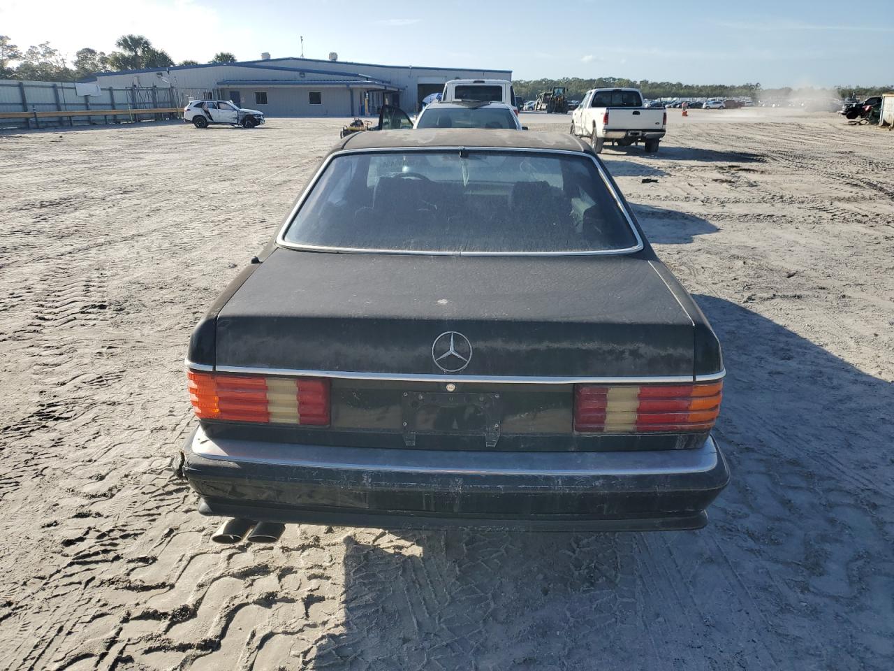 1982 Mercedes-Benz 380 Sec VIN: WDBCA43A1CB001087 Lot: 80049454