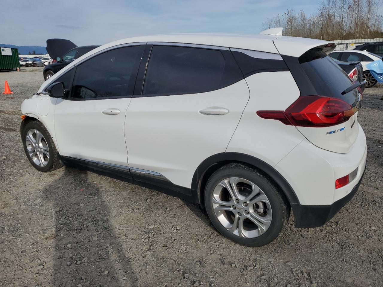 VIN 1G1FY6S03L4110842 2020 CHEVROLET BOLT no.2