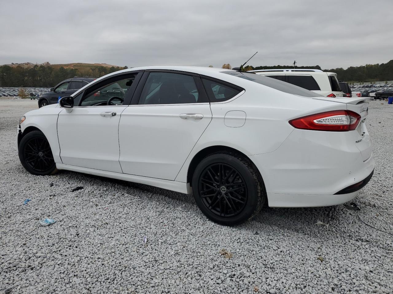 VIN 3FA6P0H70GR273625 2016 FORD FUSION no.2