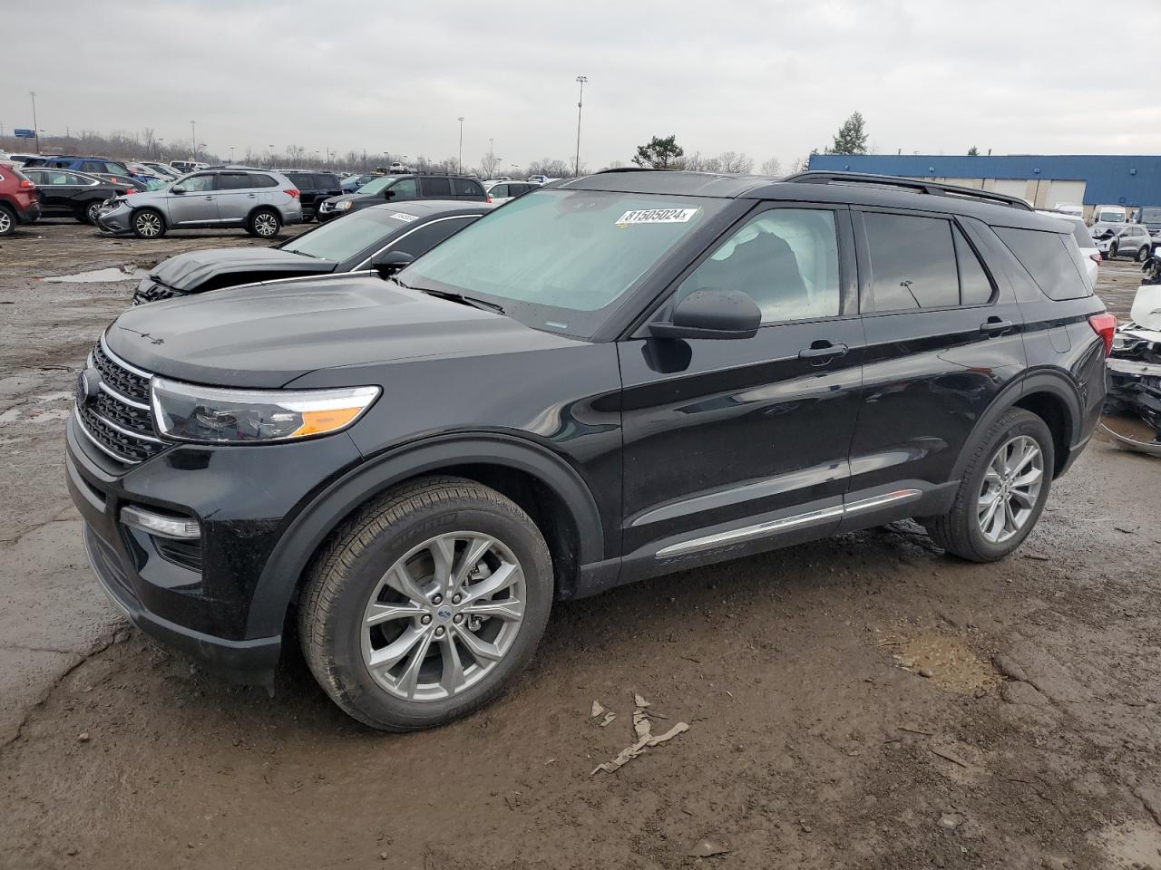 2023 Ford Explorer - Image 1