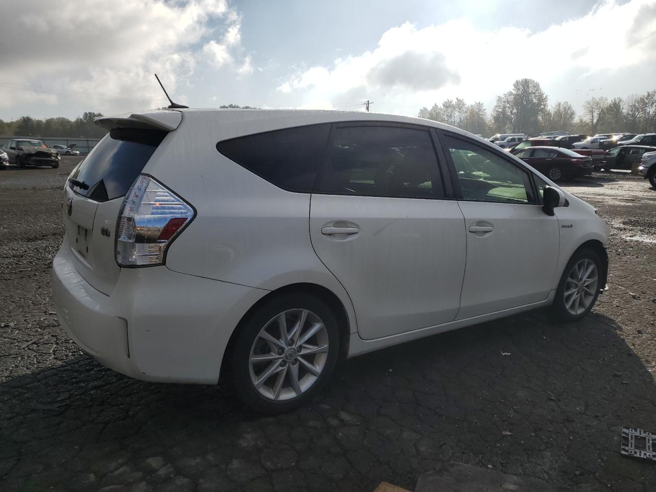 2014 Toyota Prius - Image 3