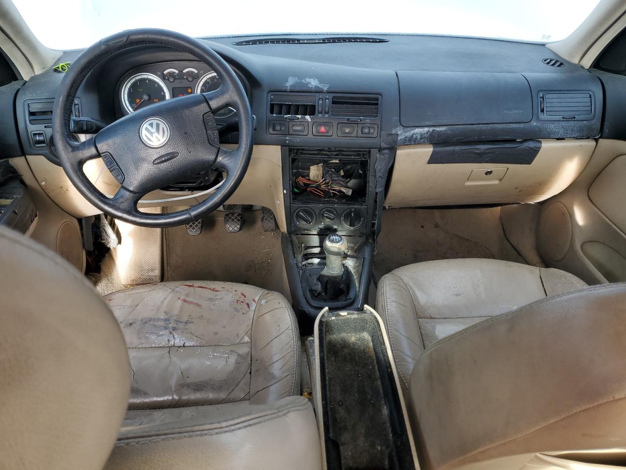 2004 Volkswagen Jetta - Image 8