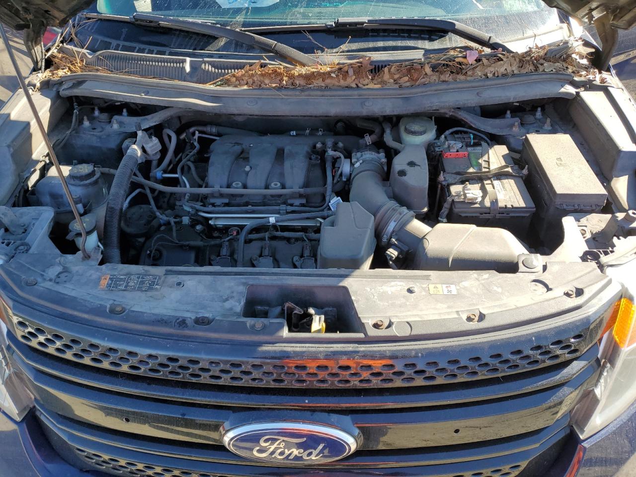 2014 Ford Explorer - Image 13