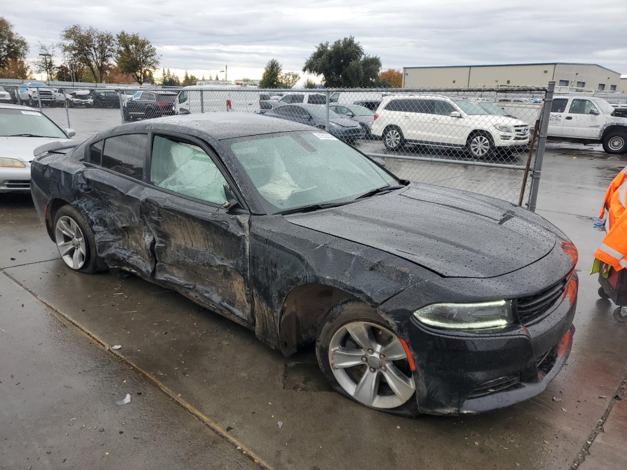 2017 Dodge Charger - Image 4