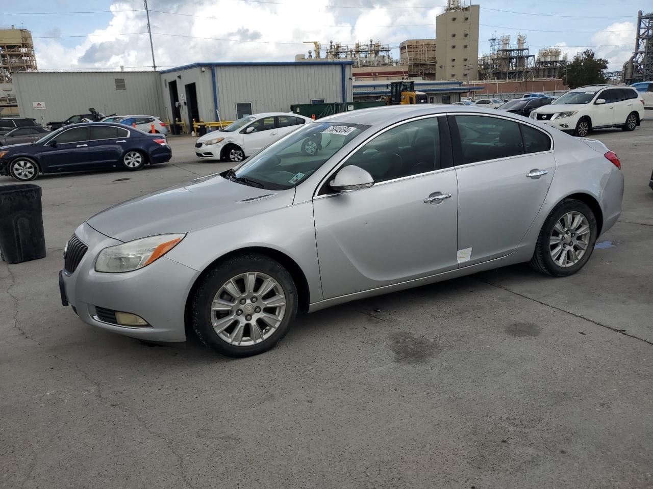 2013 BUICK REGAL