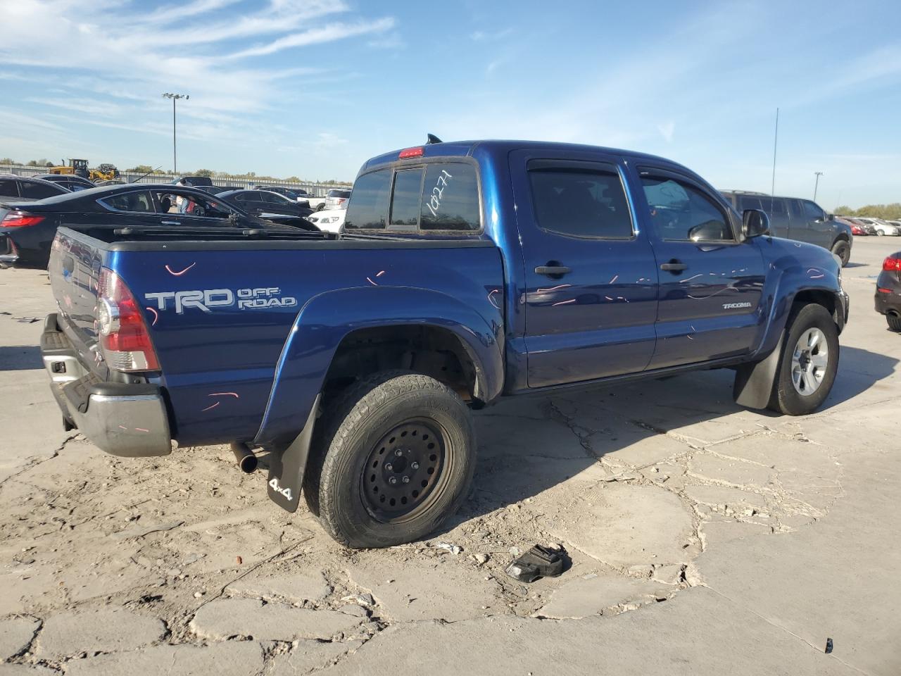 VIN 3TMLU4EN5FM165139 2015 TOYOTA TACOMA no.3