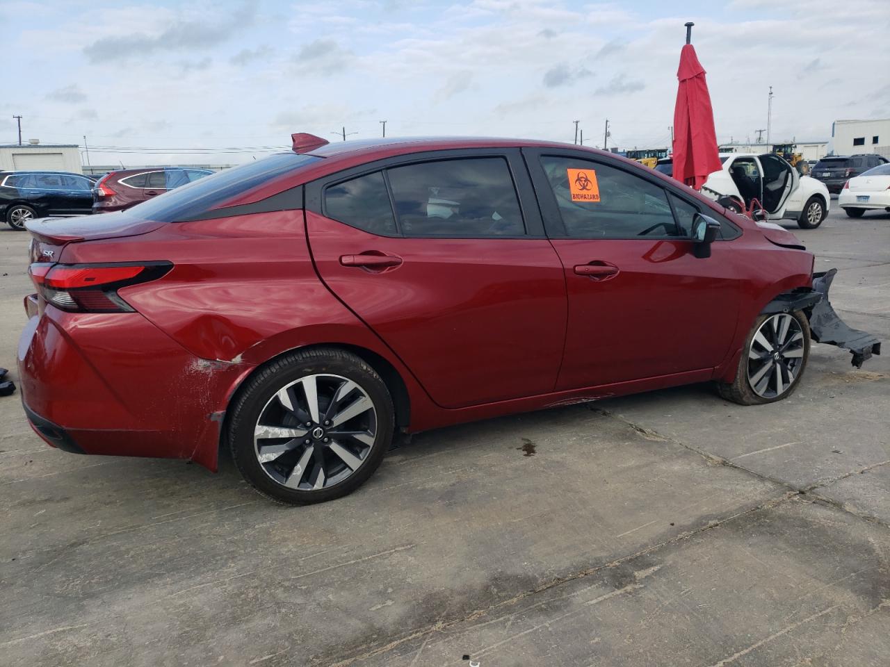 2021 Nissan Versa - Image 3