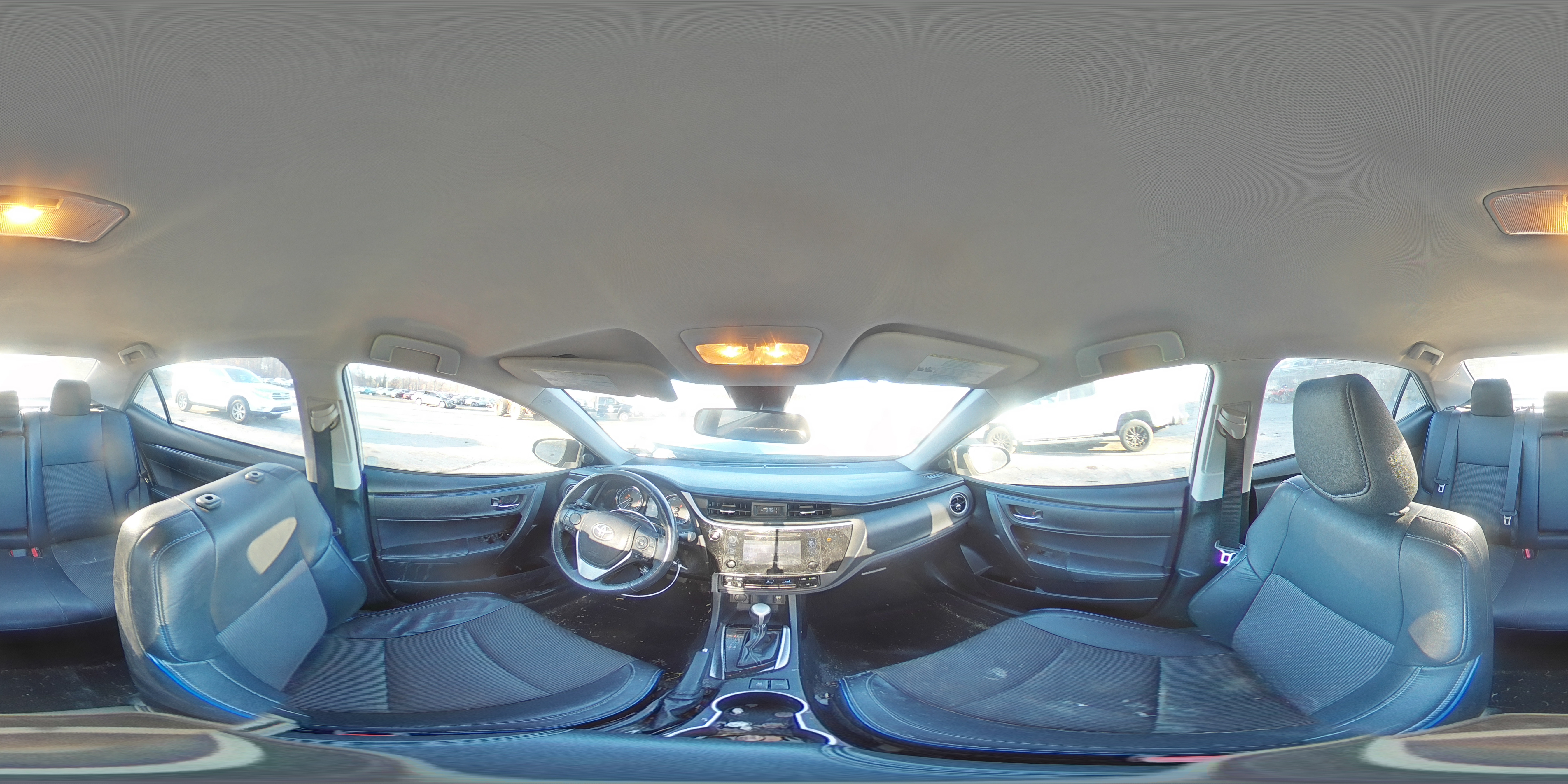 2018 Toyota Corolla - Image 12