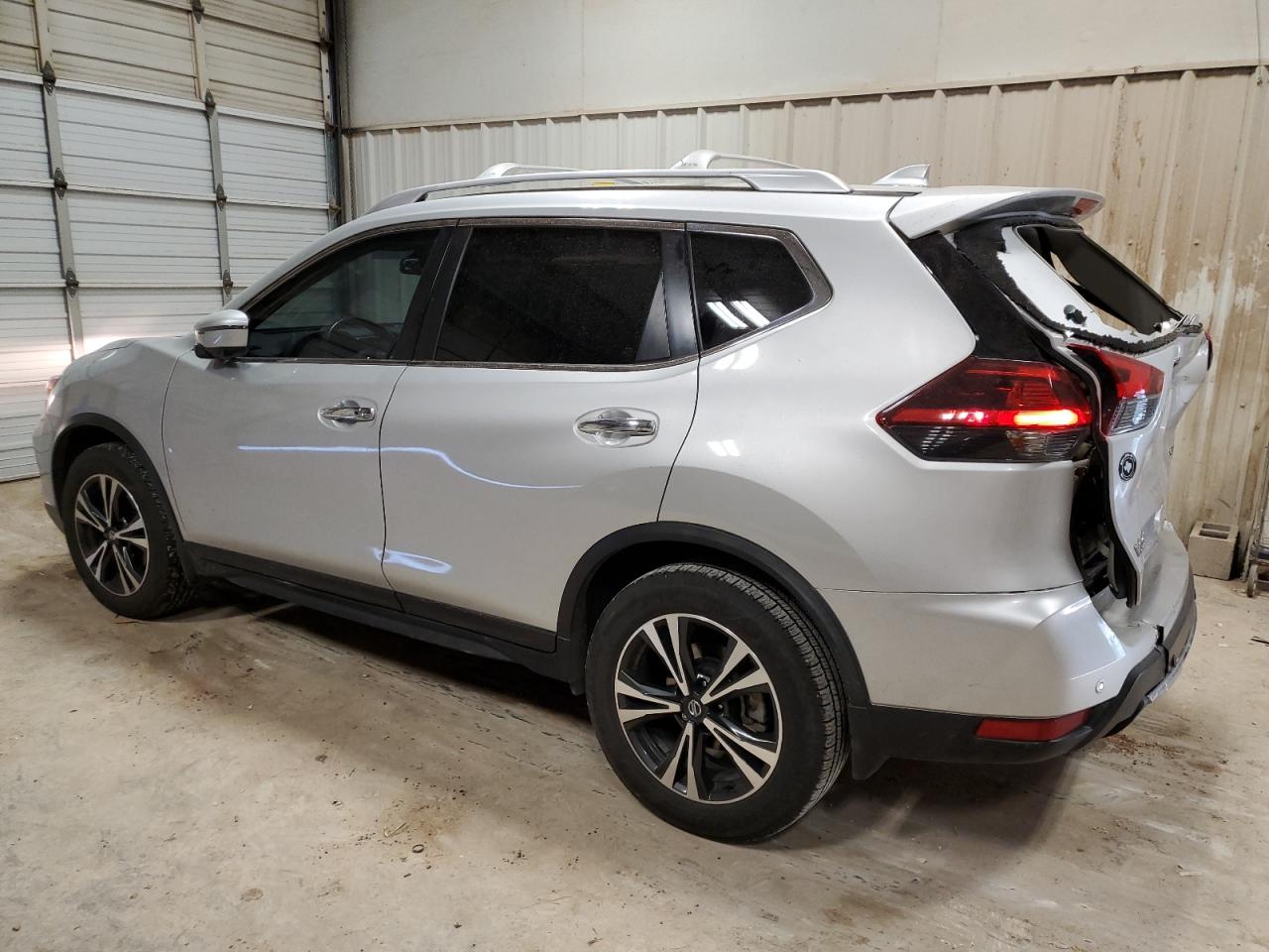 2020 Nissan Rogue - Image 2