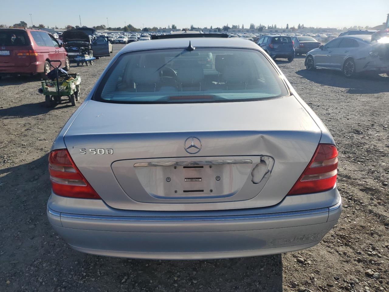 2000 Mercedes-Benz S 500 VIN: WDBNG75J9YA126406 Lot: 79818454