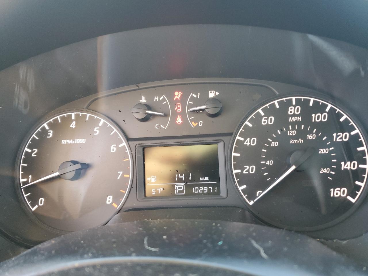 2015 Nissan Sentra - Image 9