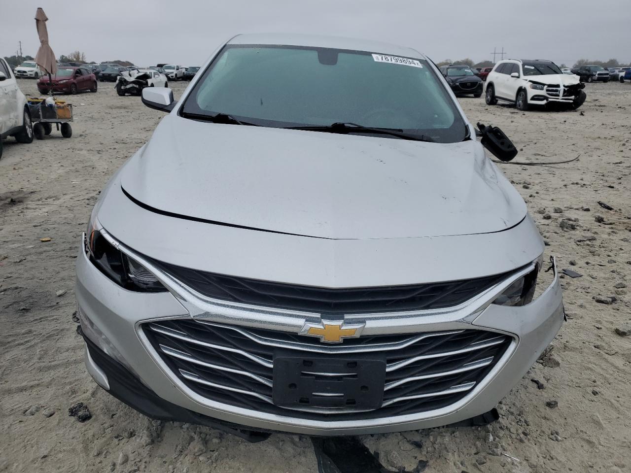 2022 Chevrolet Malibu - Image 5
