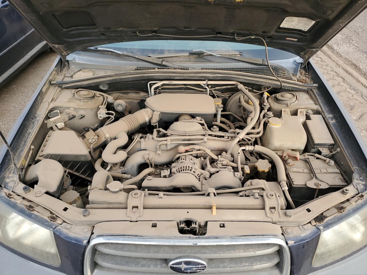 2005 Subaru Forester - Image 12