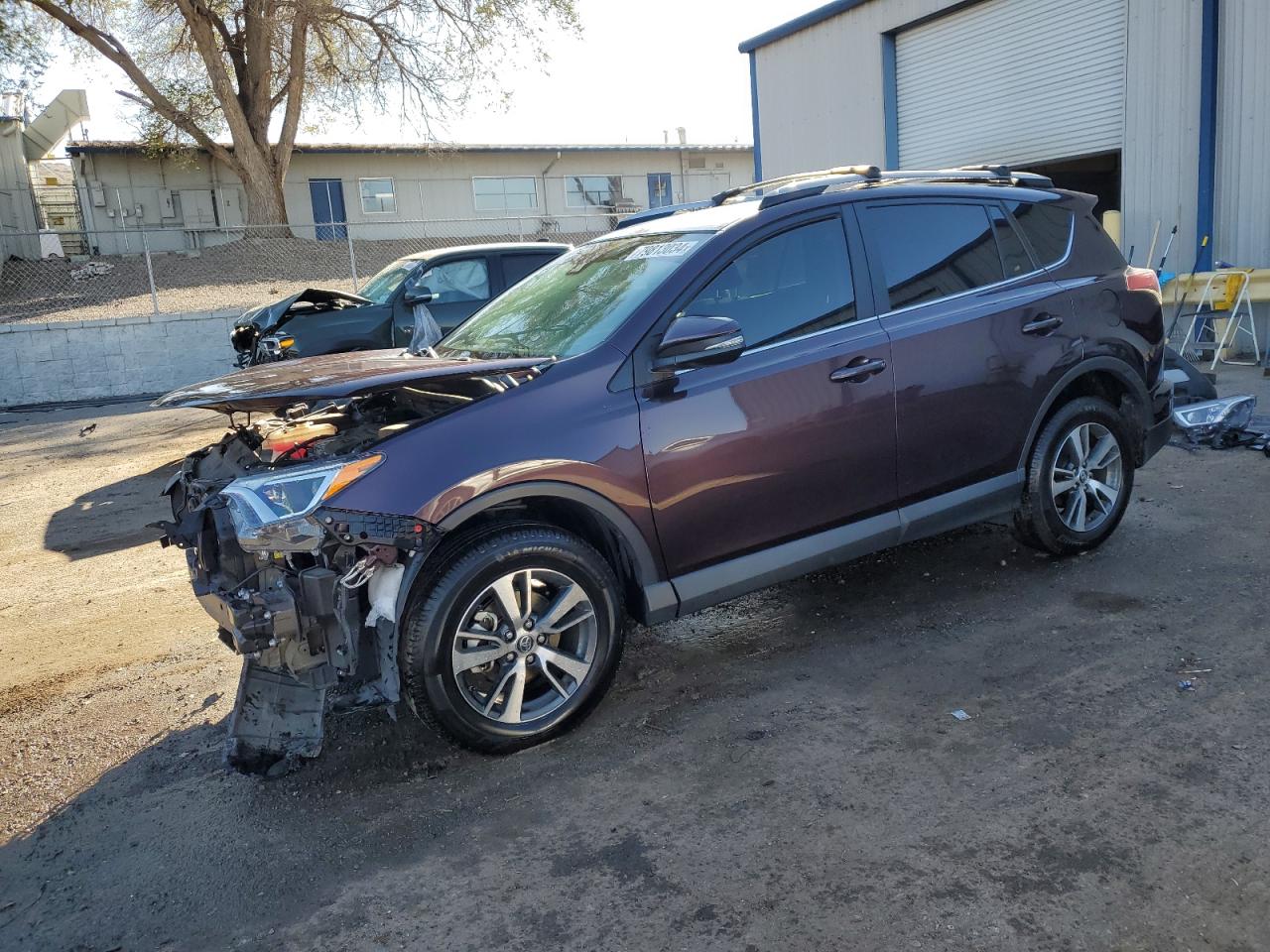 2017 Toyota Rav4 Xle VIN: 2T3RFREV8HW653620 Lot: 79813034