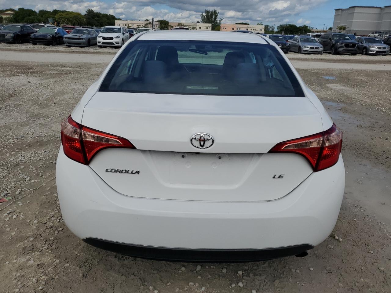 2019 Toyota Corolla L VIN: 5YFBURHE8KP878947 Lot: 80286564