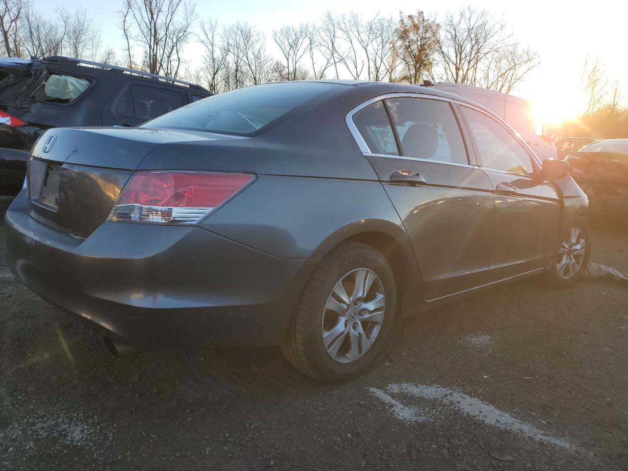 2010 Honda Accord - Image 3