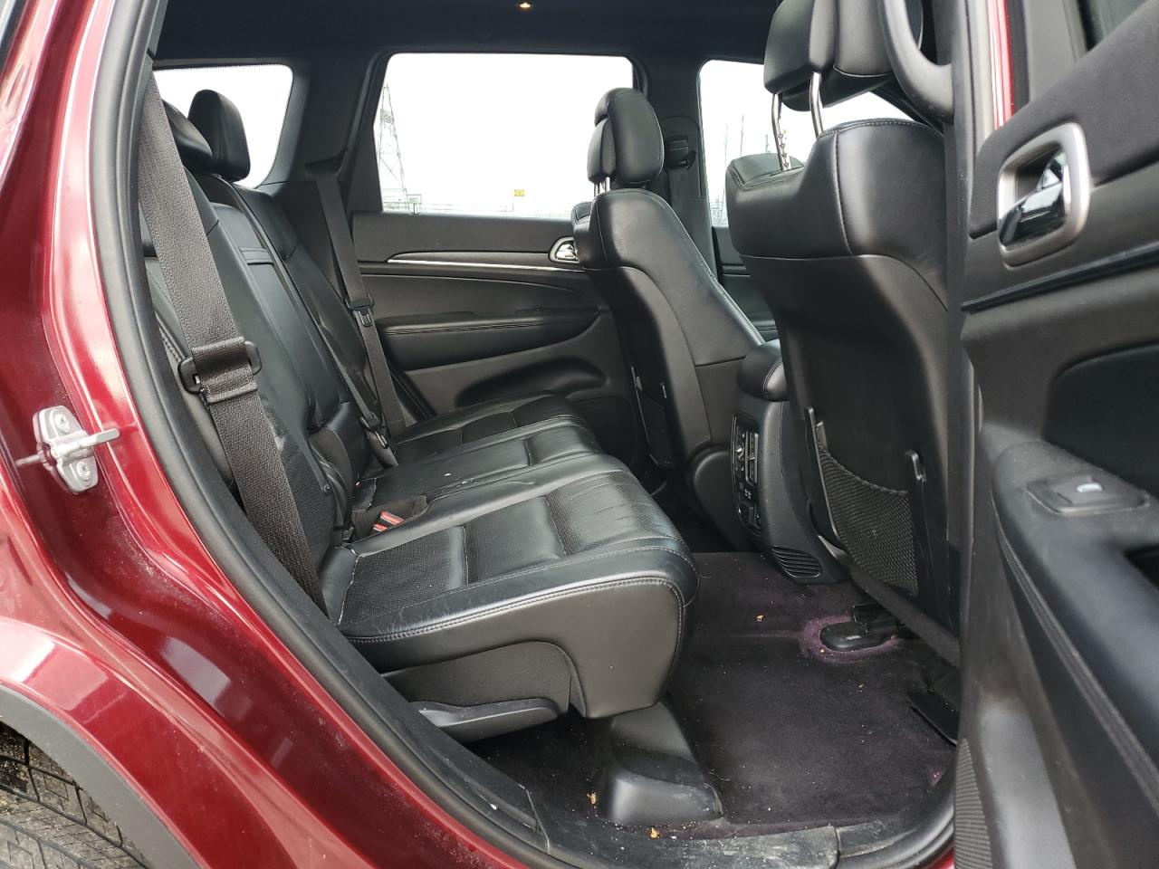 2018 Jeep Grand Cherokee - Image 11