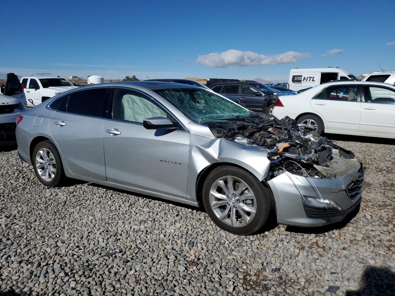 2020 Chevrolet Malibu - Image 4
