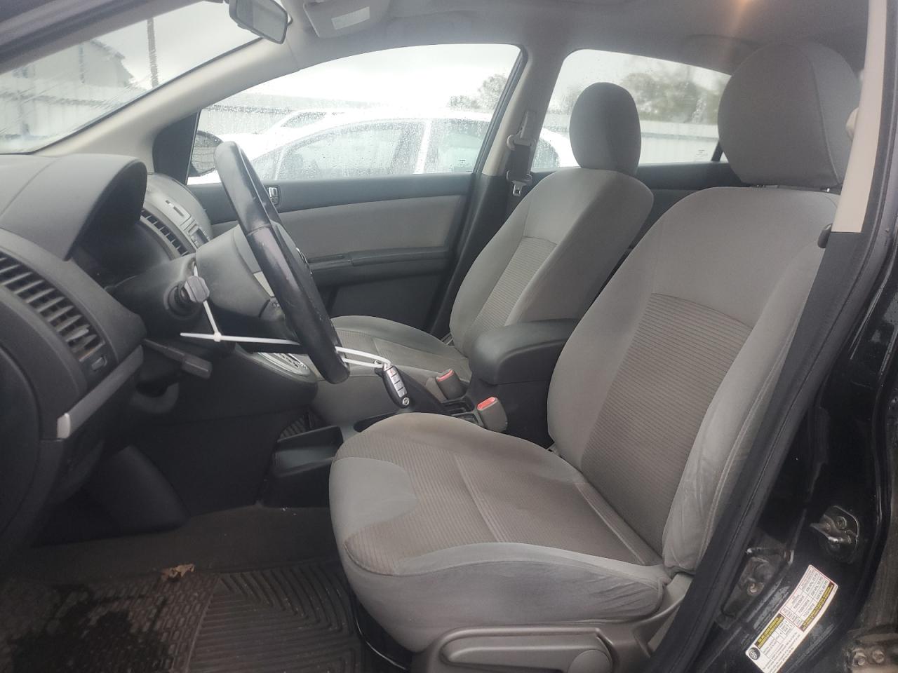 2012 Nissan Sentra - Image 7