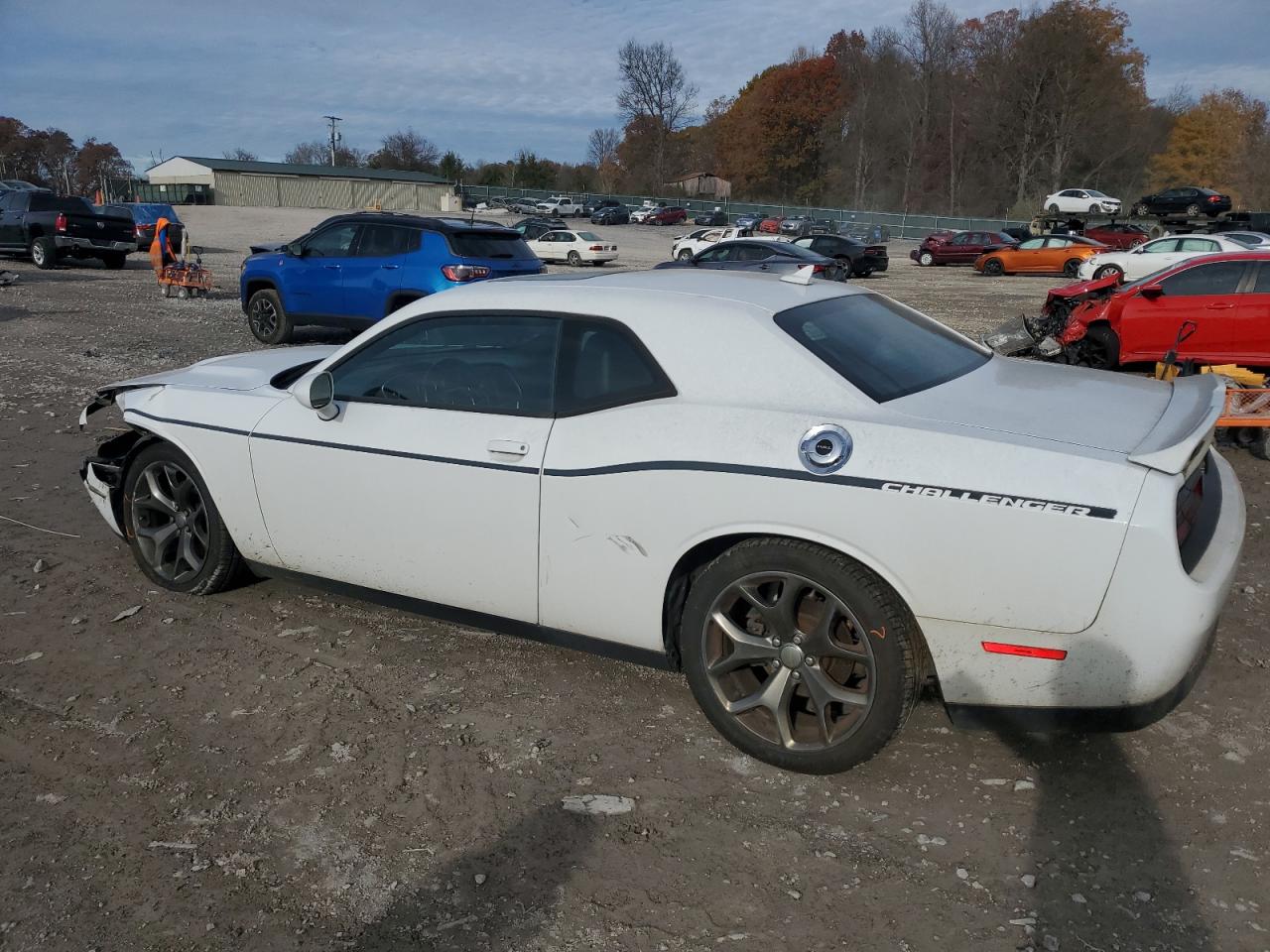 VIN 2C3CDZBG9FH707591 2015 DODGE CHALLENGER no.2