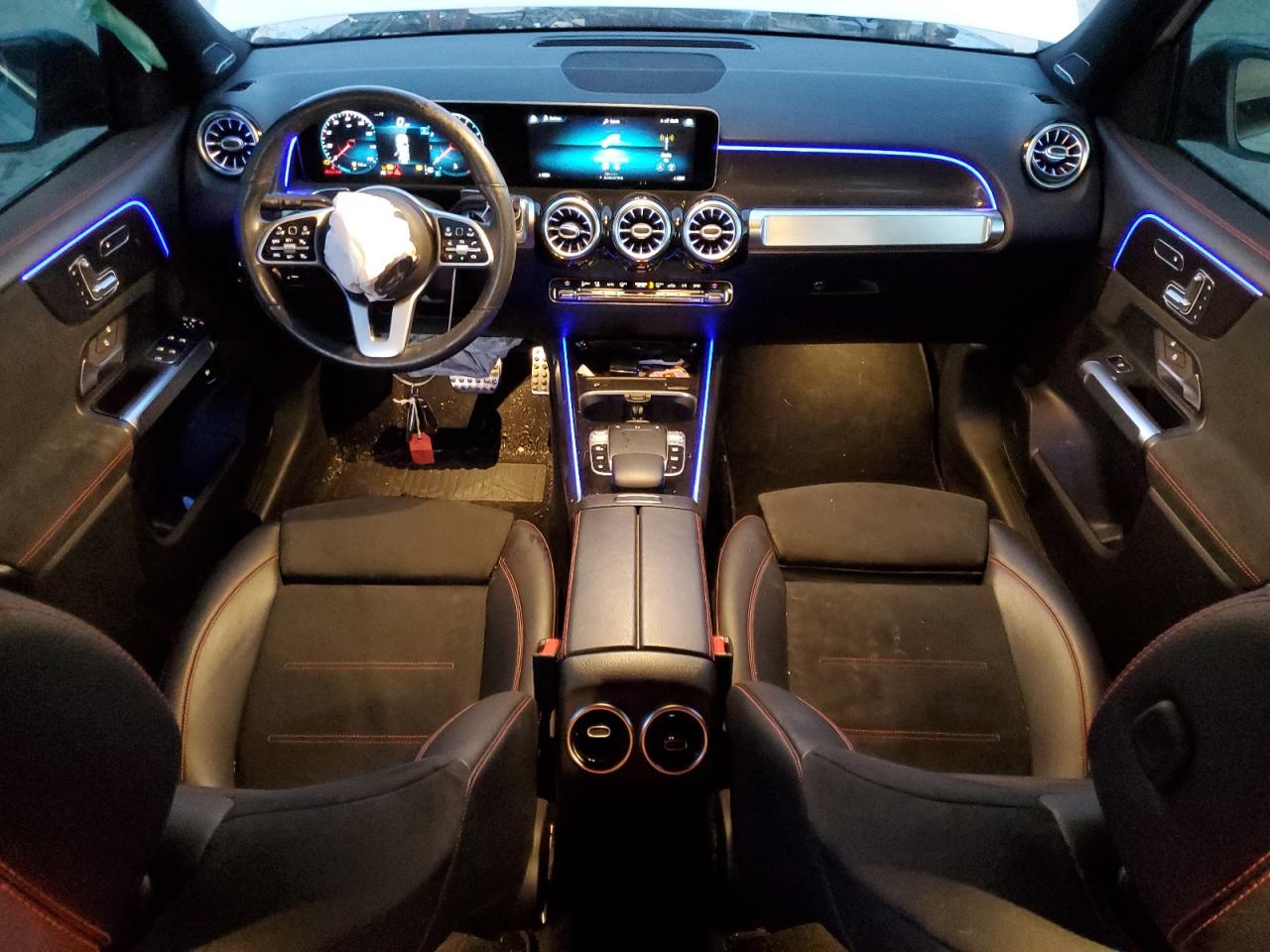 2020 Mercedes-Benz GLB - Image 8