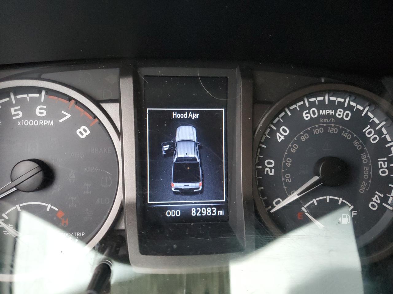 2019 Toyota Tacoma - Image 9