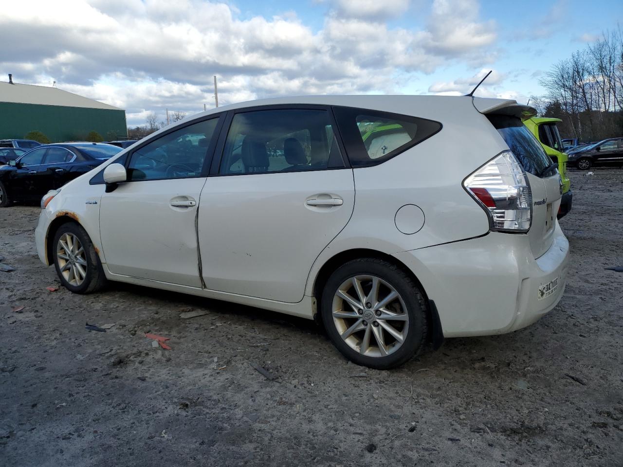 VIN JTDZN3EU8D3225292 2013 TOYOTA PRIUS no.2