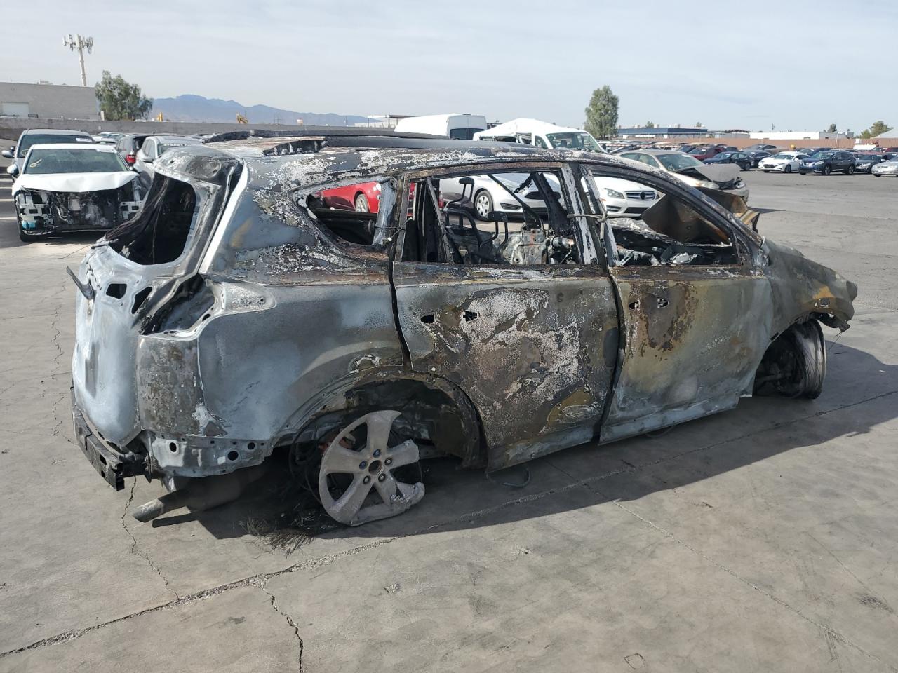2014 Toyota RAV 4 - Image 3