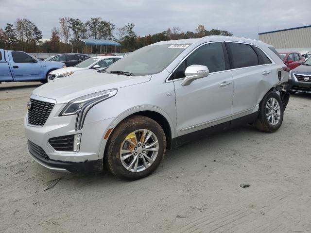  CADILLAC XT5 2020 Srebrny