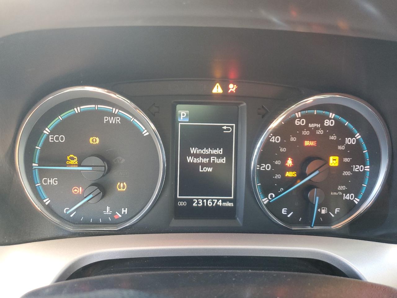 2016 Toyota RAV 4 - Image 9