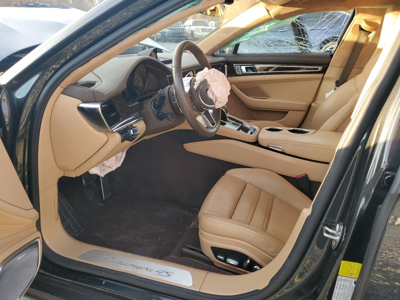 2018 Porsche Panamera - Image 7