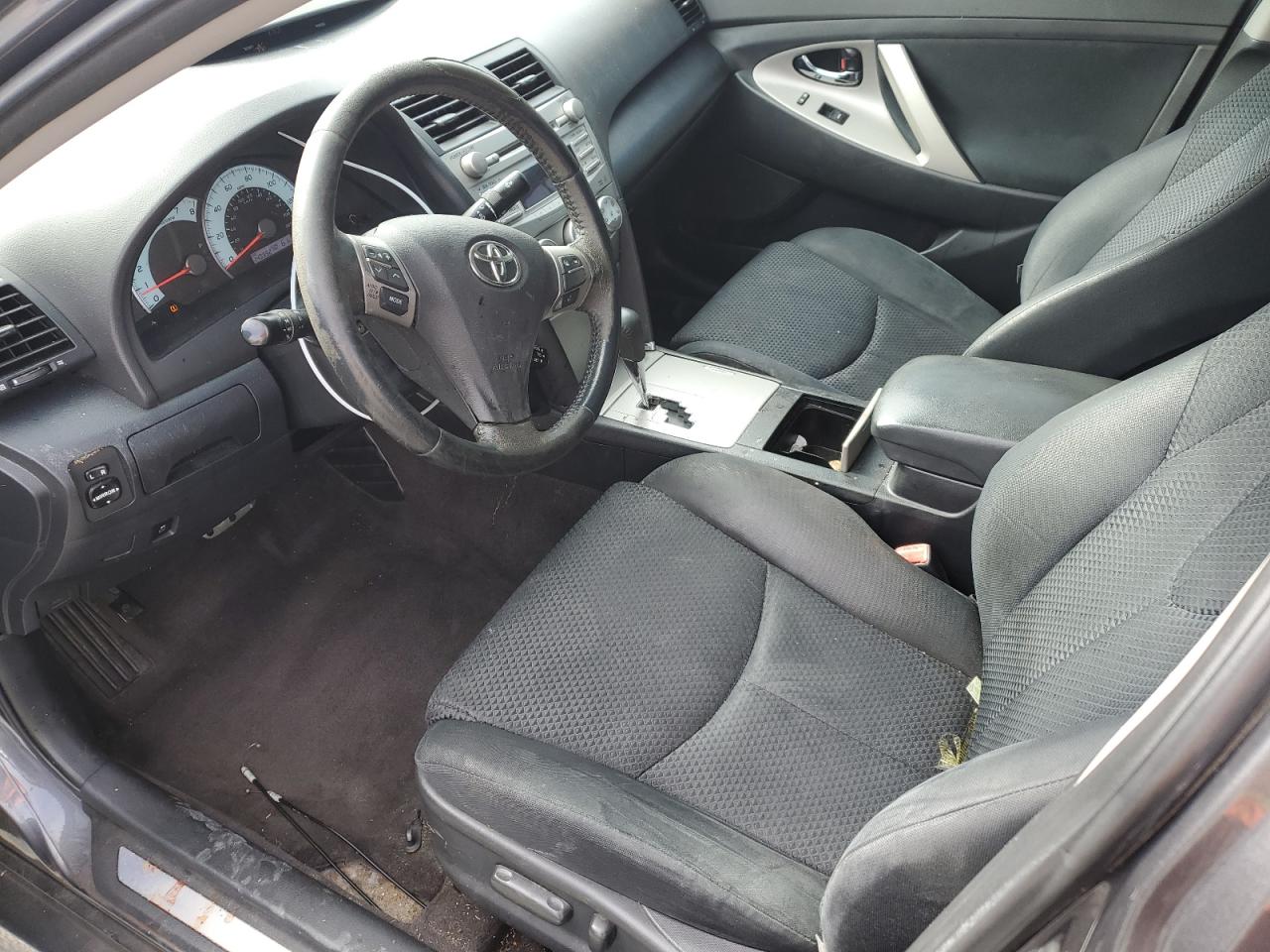 2011 Toyota Camry - Image 7