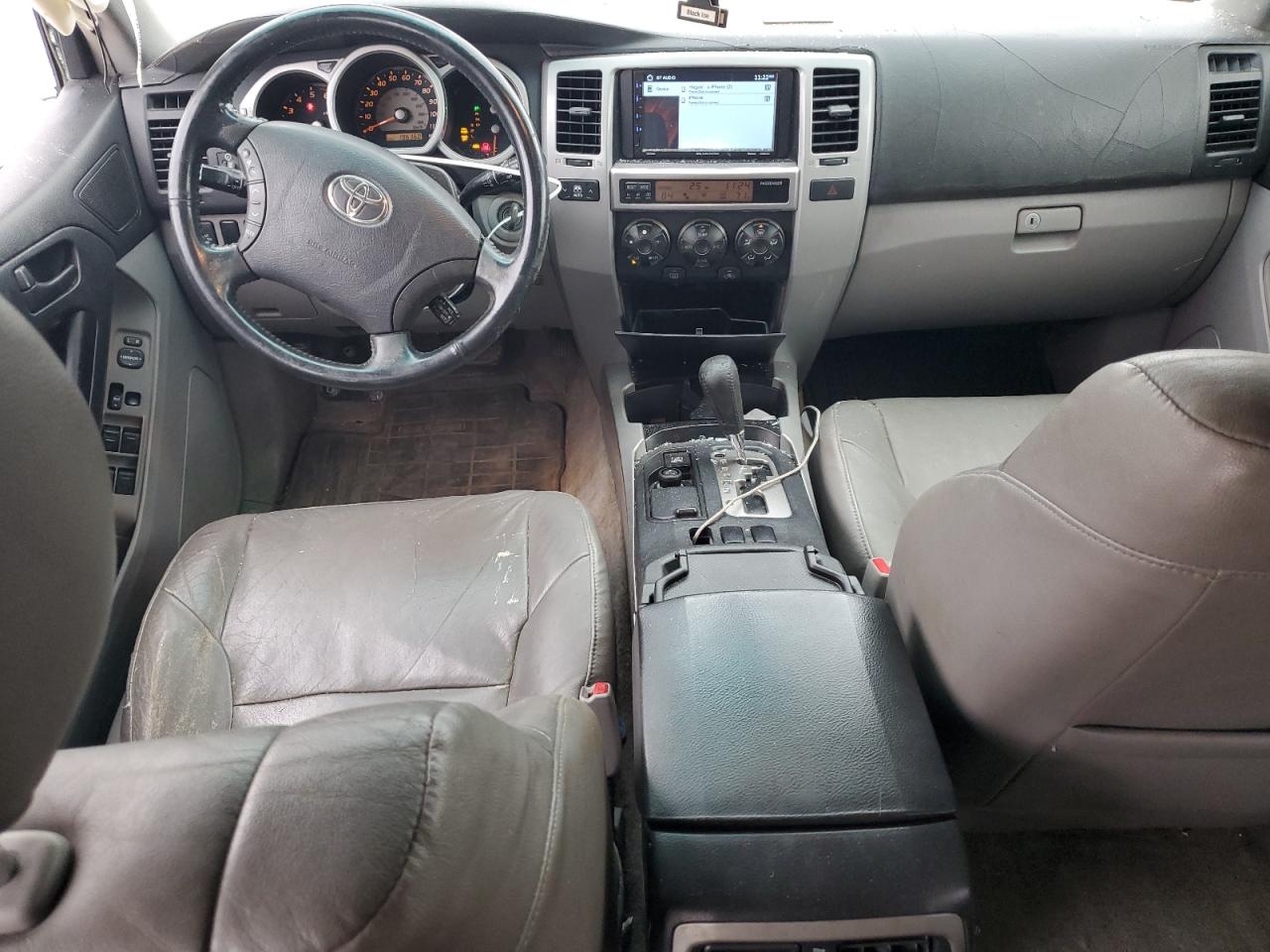 2004 Toyota 4Runner - Image 8
