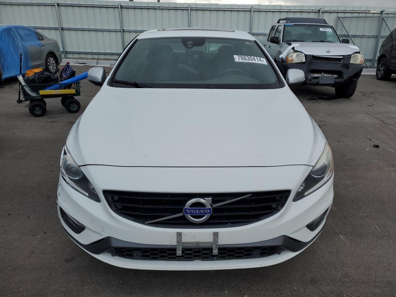 2016 Volvo S60 - Image 5