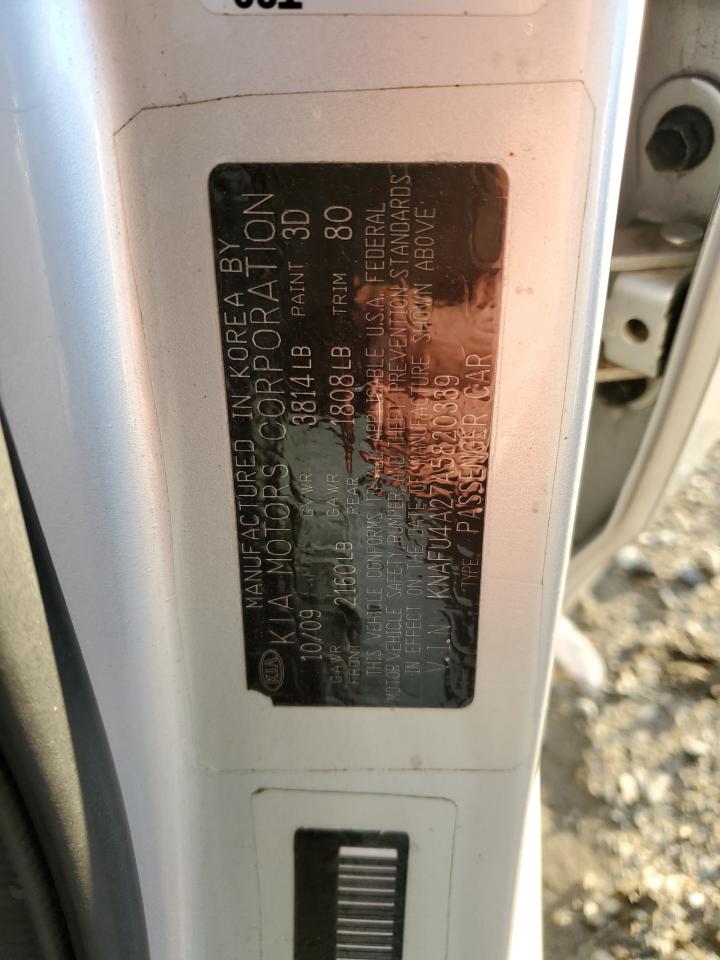 2010 Kia Forte - Image 12