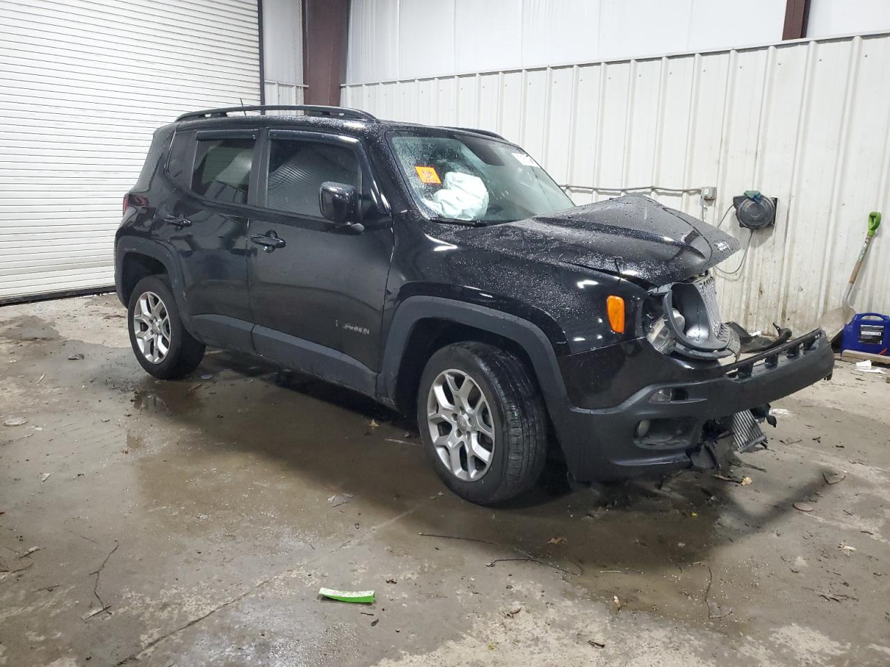 VIN ZACCJBBT0FPB58661 2015 JEEP RENEGADE no.4