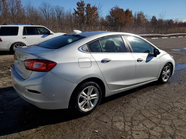  CHEVROLET CRUZE 2017 Srebrny